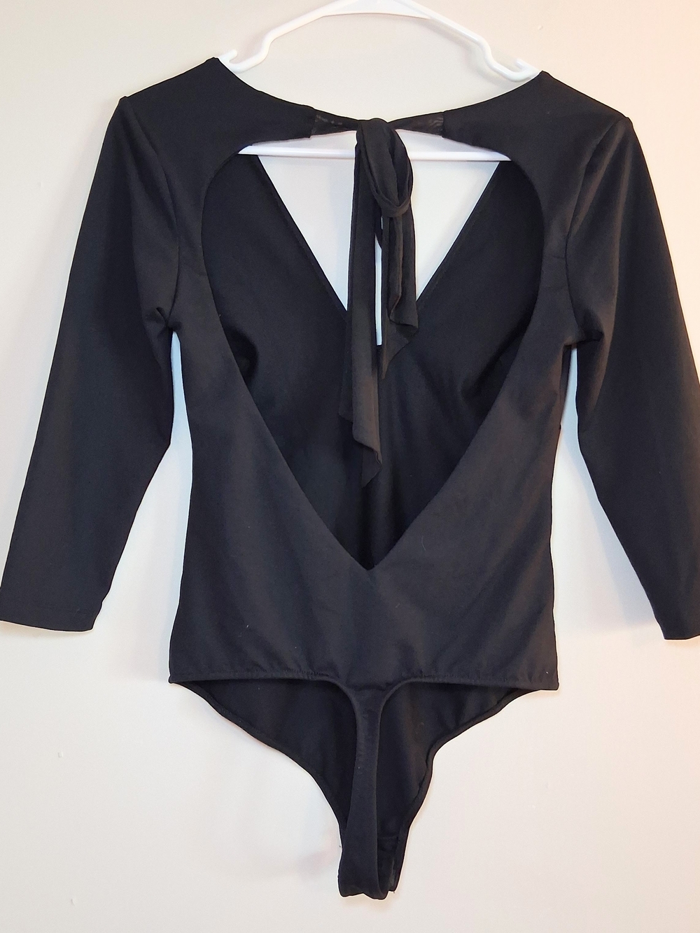 Free People Black Long Sleeve V-Neck Tie-Back Bodysuit Size Small - Picture 2 of 6